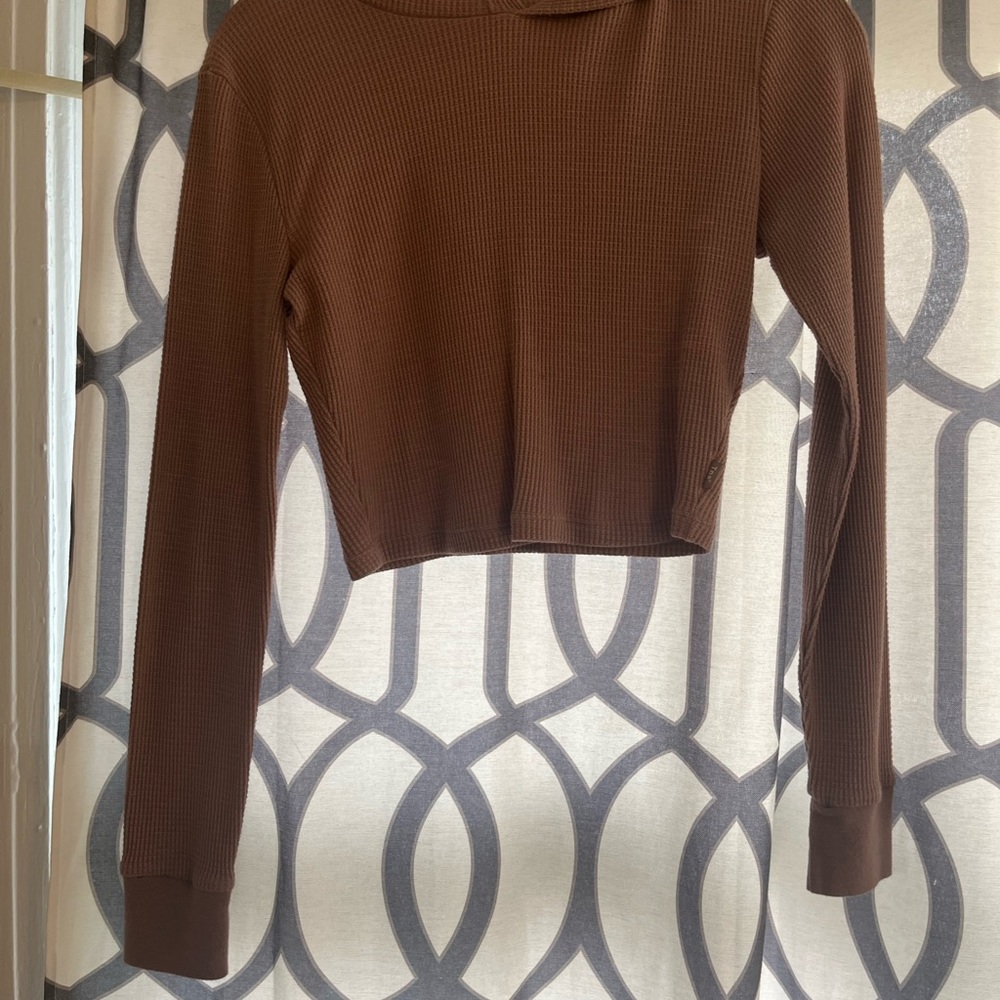 Cropped waffle Aritzia TNA sweatshirt